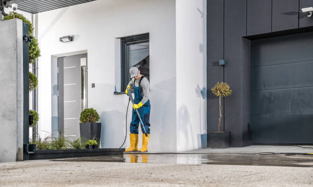 Best Pool Deck Cleaning in Kearney, MO